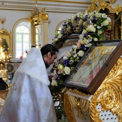 В Спасо-Вознесенском соборе проводили Казанскую Жадовскую икону Божией Матери