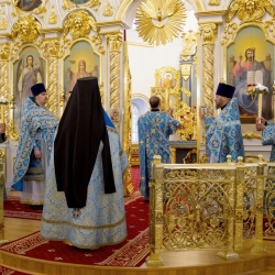 День празднования в честь Казанской иконы Божией Матери