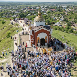 Литургия на Никольской горе