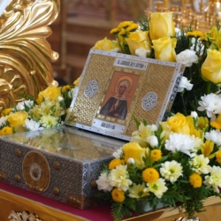 Встреча ковчега с мощами святой блаженной Матроны Московской